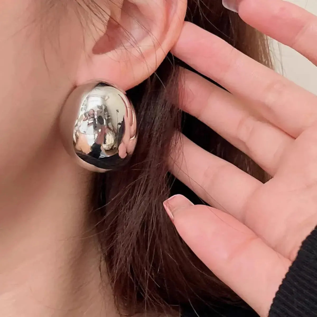 MOLTEN DOME STUDS