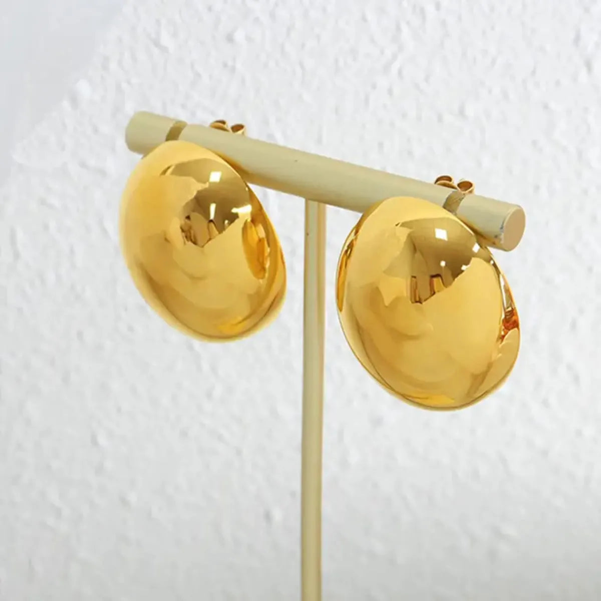 GOLDEN DOME STUDS