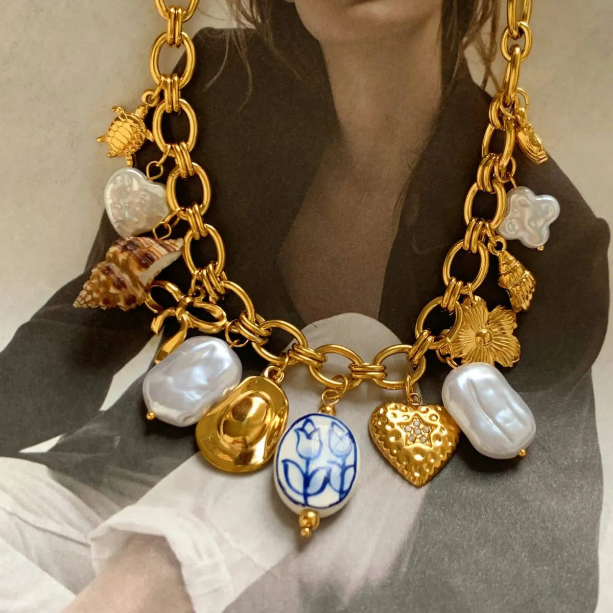 OCEAN STORY CHARM NECKLACE