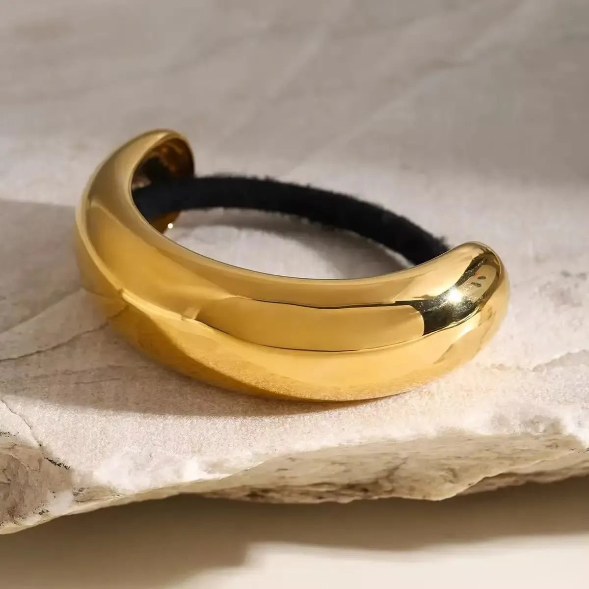 GOLD BUBBLE HAIR CUFF