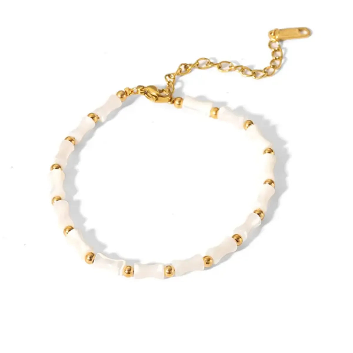 WHITE BEAD BRACELET