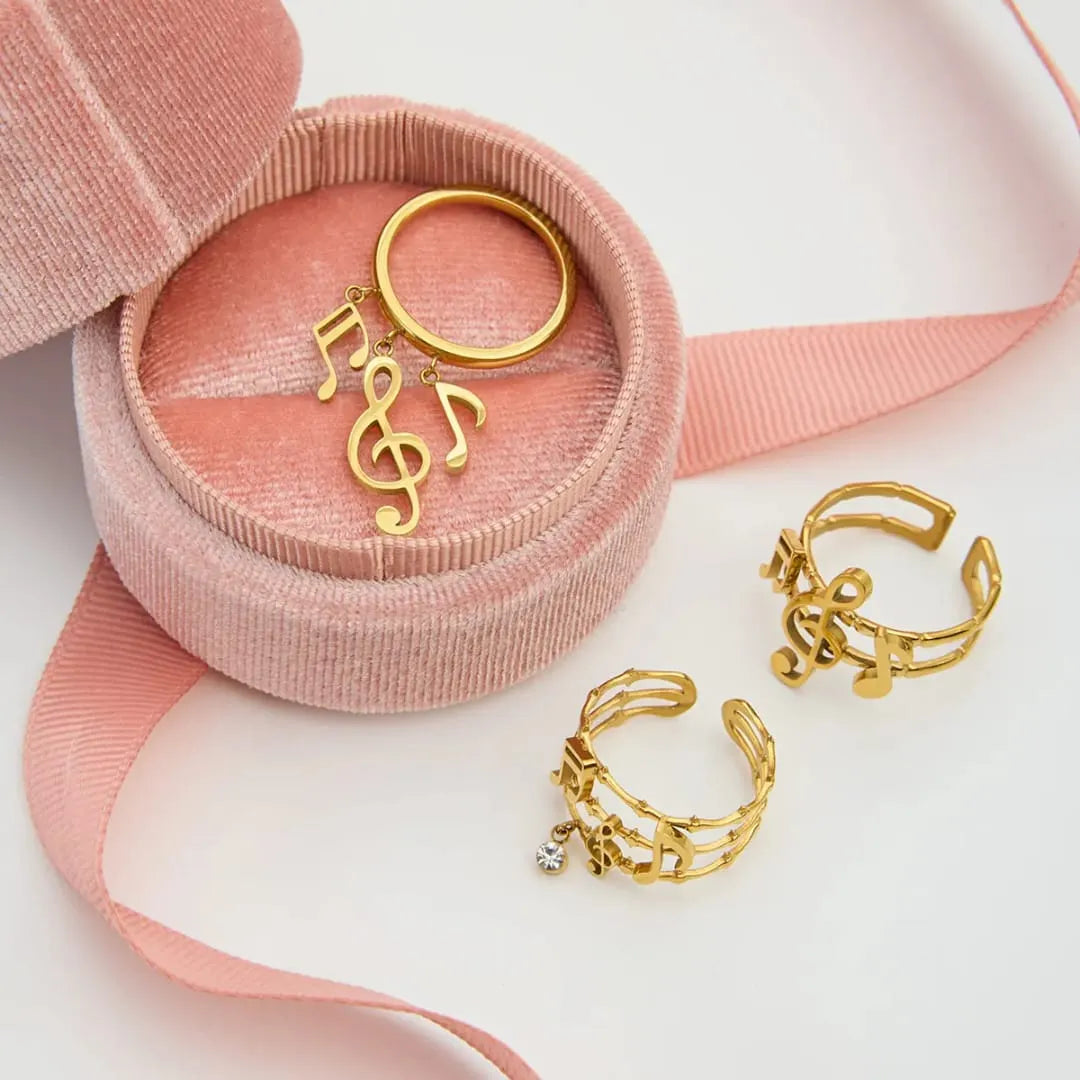 MUSICAL NOTES RING