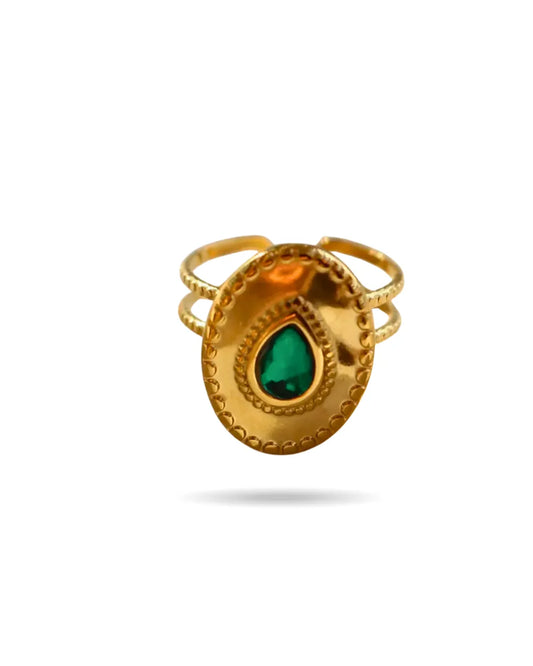 GREEN STONE RING