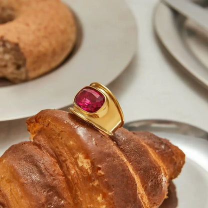 EMPRESS GARNET RING
