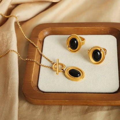 BLACK STONE NECKLACE