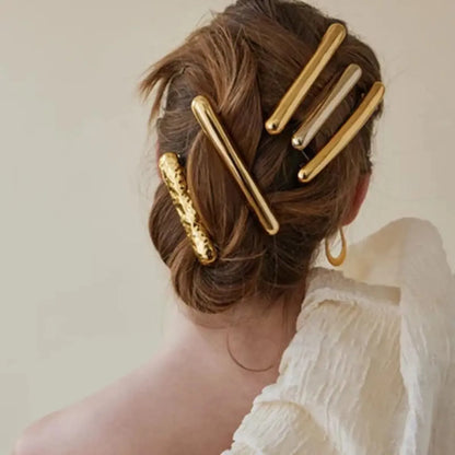HAMMERED GOLD HAIR CLIP