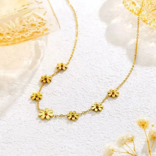 GOLDEN DAISY CHAIN NECKLACE
