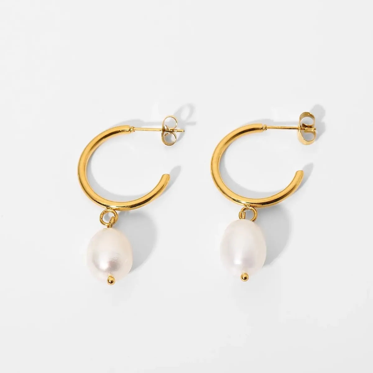 LUNA PEARL HOOPS