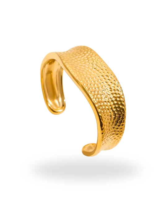 REGAL HAMMERED CUFF BRACELET